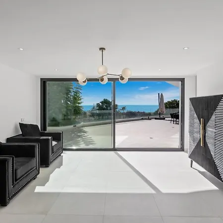 Nirvana - Pool, Jacuzzi, Terrace & Sea View * Fuengirola