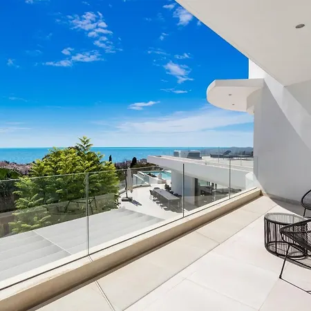 Nirvana - Pool, Jacuzzi, Terrace & Sea View * Fuengirola