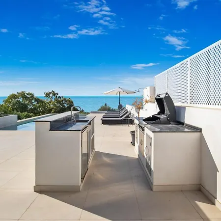 וילה Nirvana - Pool, Jacuzzi, Terrace & Sea View